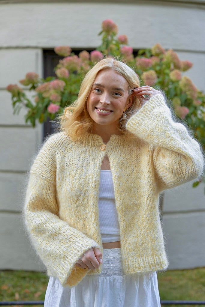 Lemoncardi - Yarn kits