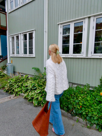 Løkka Sweater - Yarn Kit