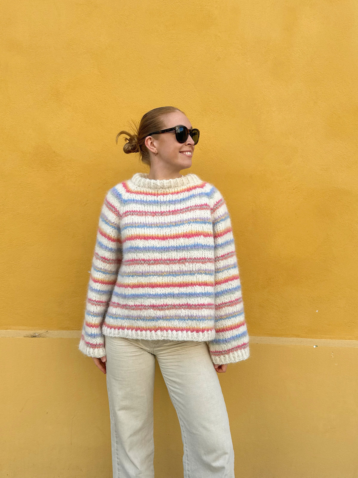 Juni Sweater