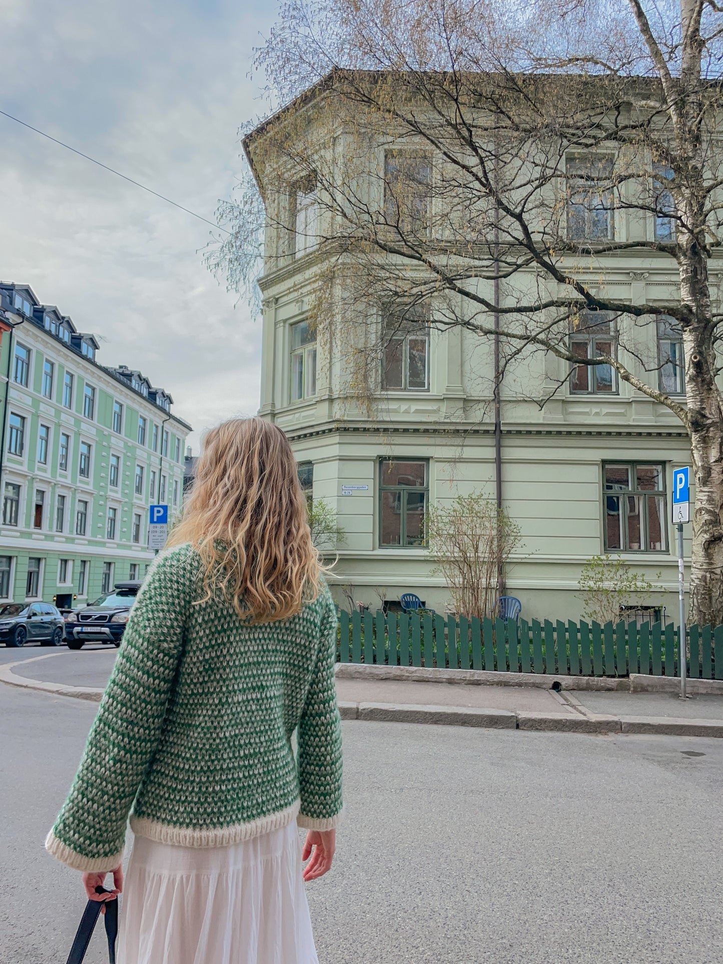 Mentos Sweater (Yarn Kit)