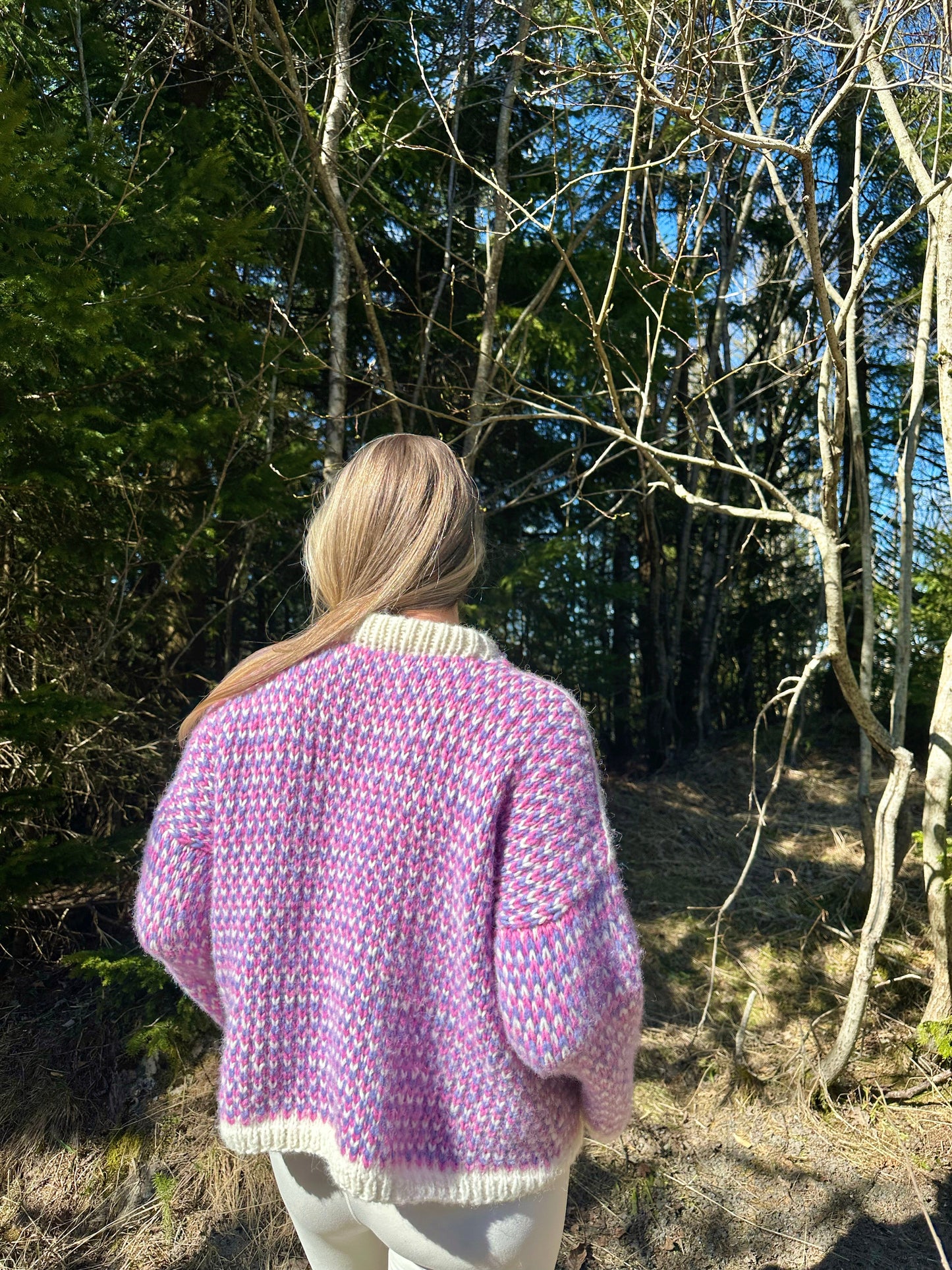 Mentos Sweater (Yarn Kit)