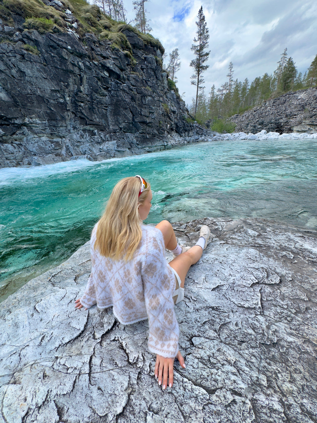 Ylva Sweater - Yarn Kit (Soft)