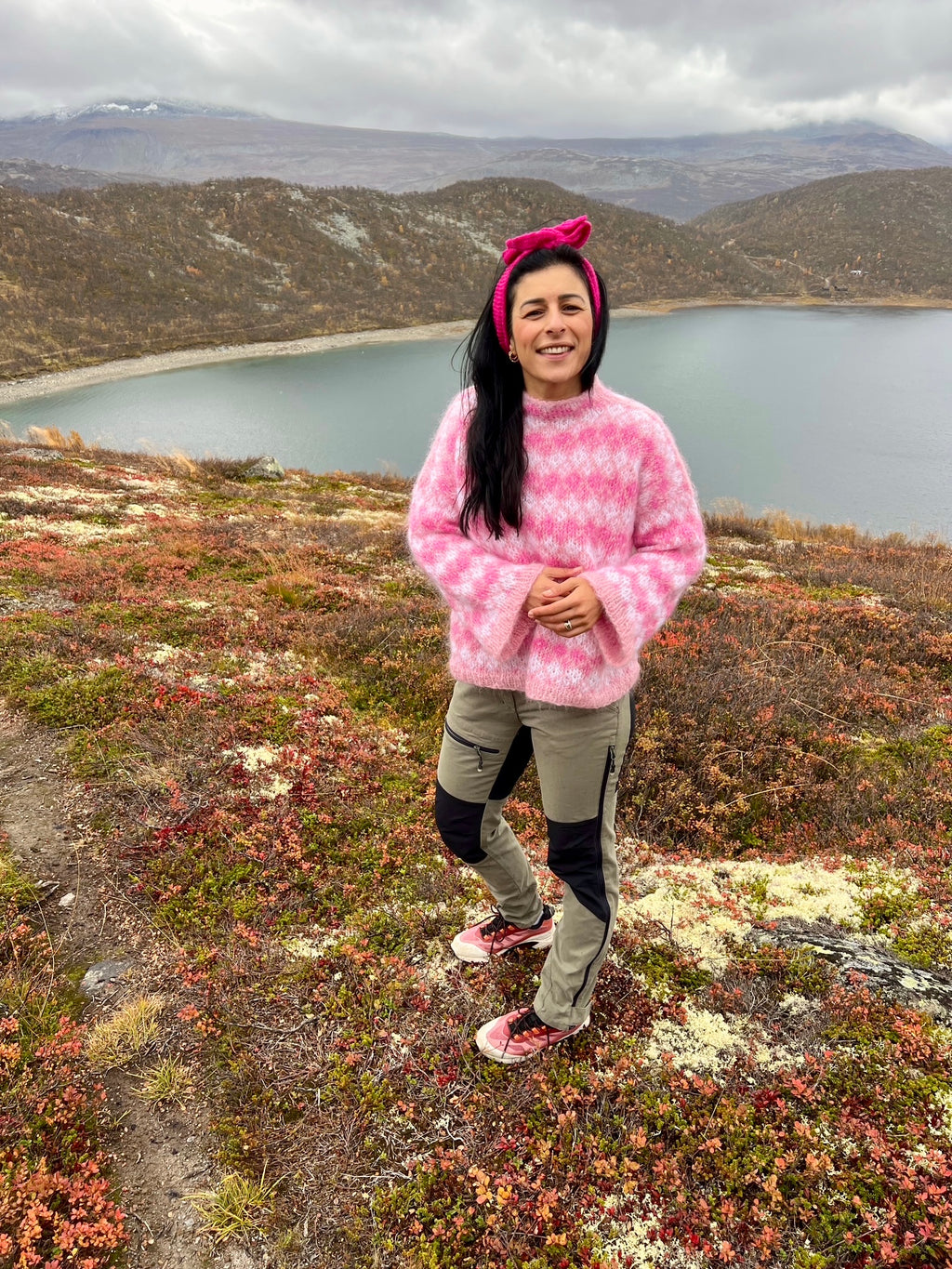 Vårin Sweater - Yarn Kits