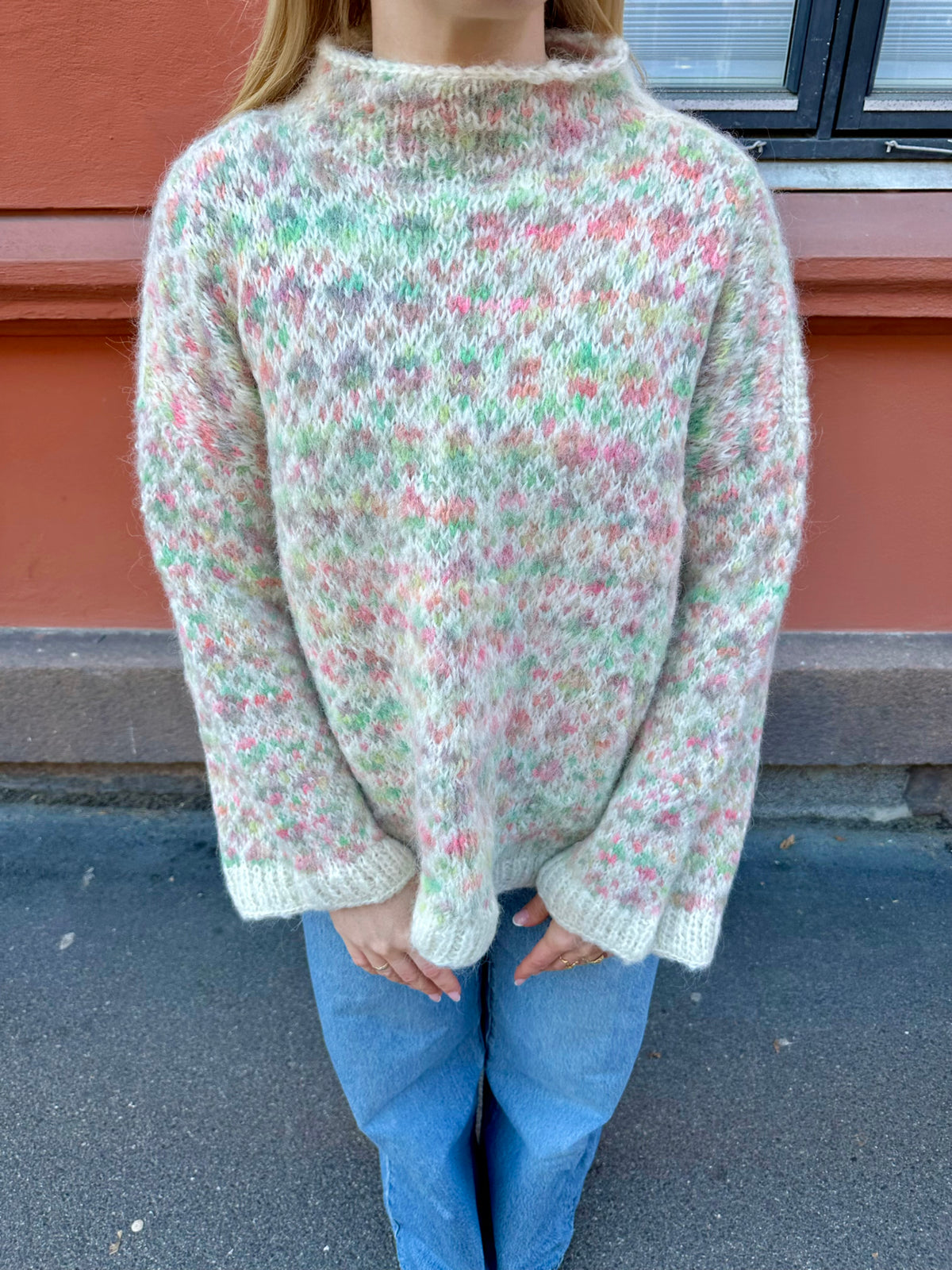 Vårin Sweater – Two Colours (Knitting Pattern)