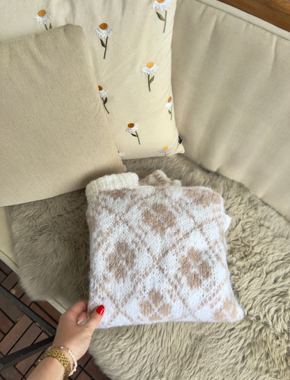 Ylva Sweater - Yarn Kit (Soft)