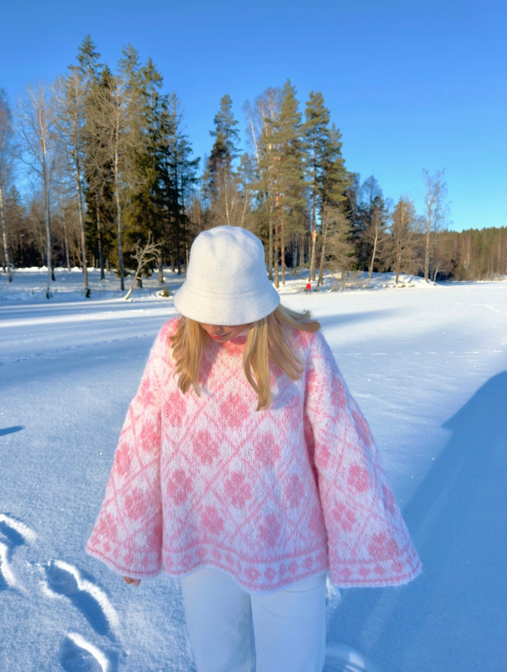 Ylva Sweater - Yarn Kit (Soft)