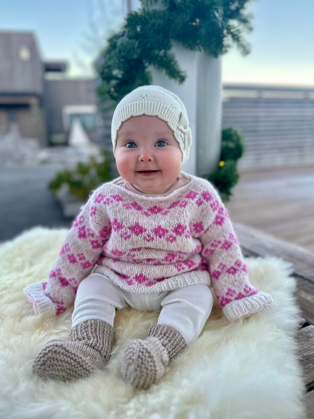 Vårin Sweater Mini - yarn kits
