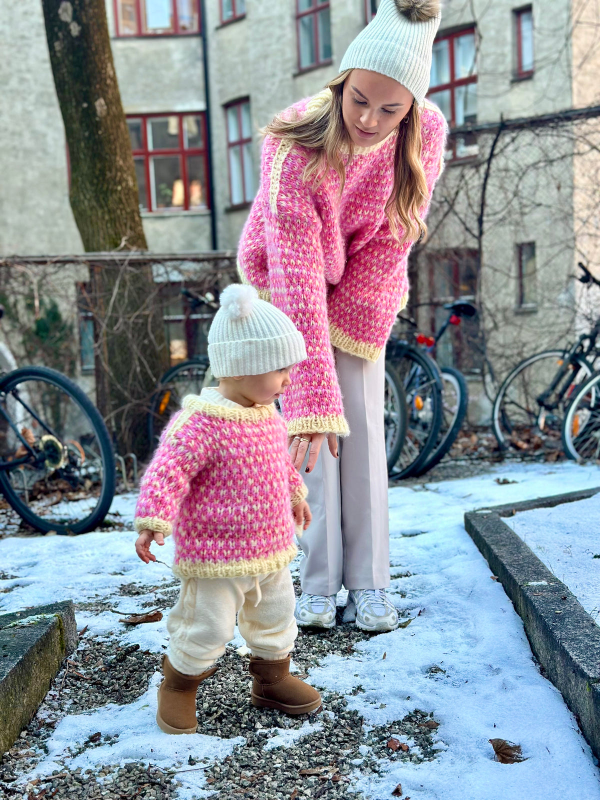 Mentos mother & daughter