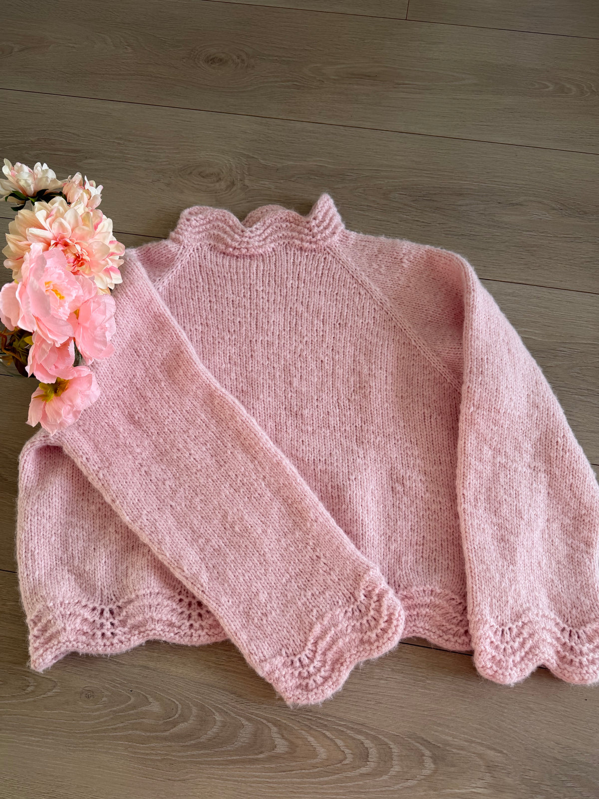 Améli sweater (yarn kit)