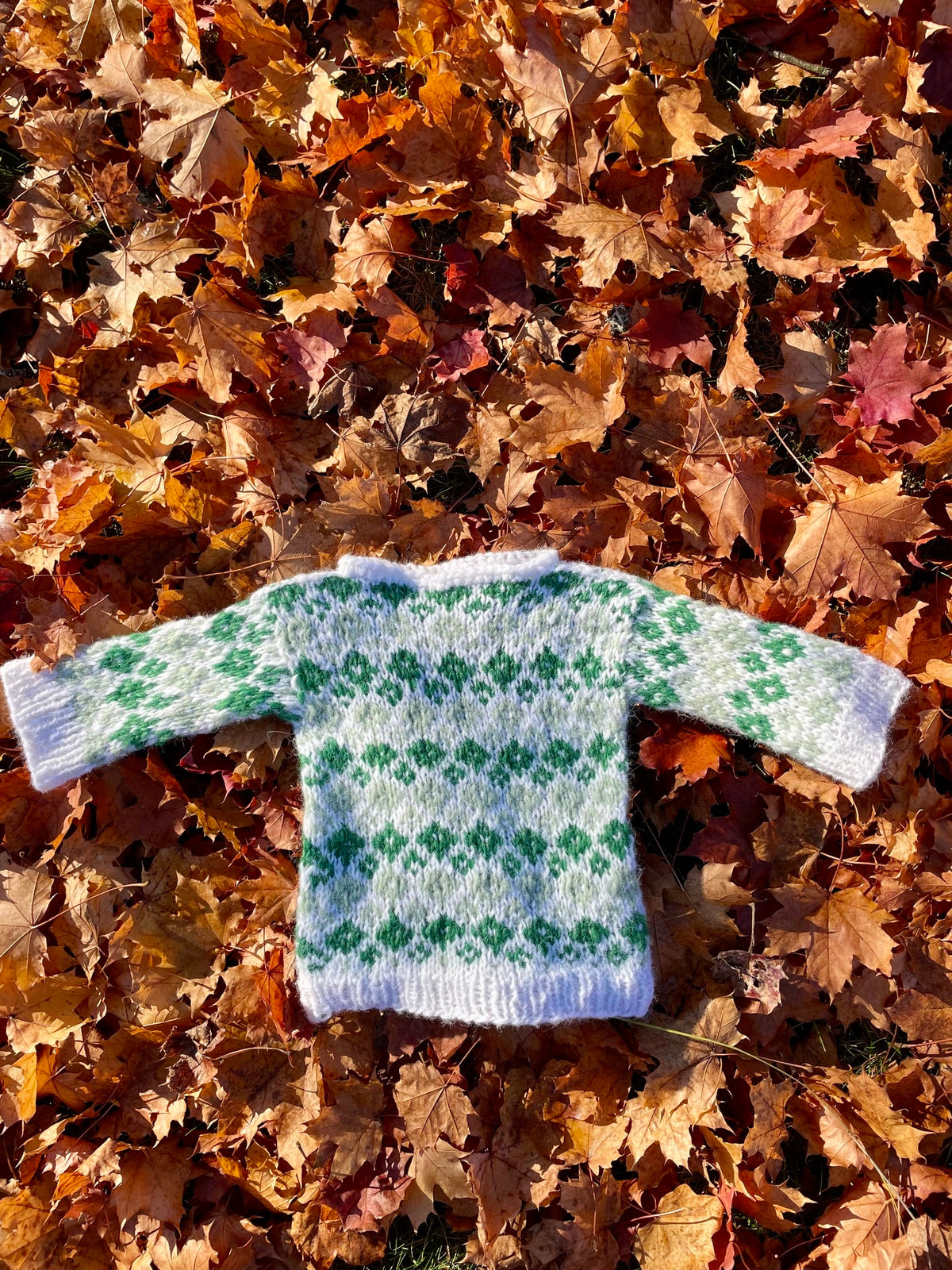 Vårin Sweater Mini - yarn kits