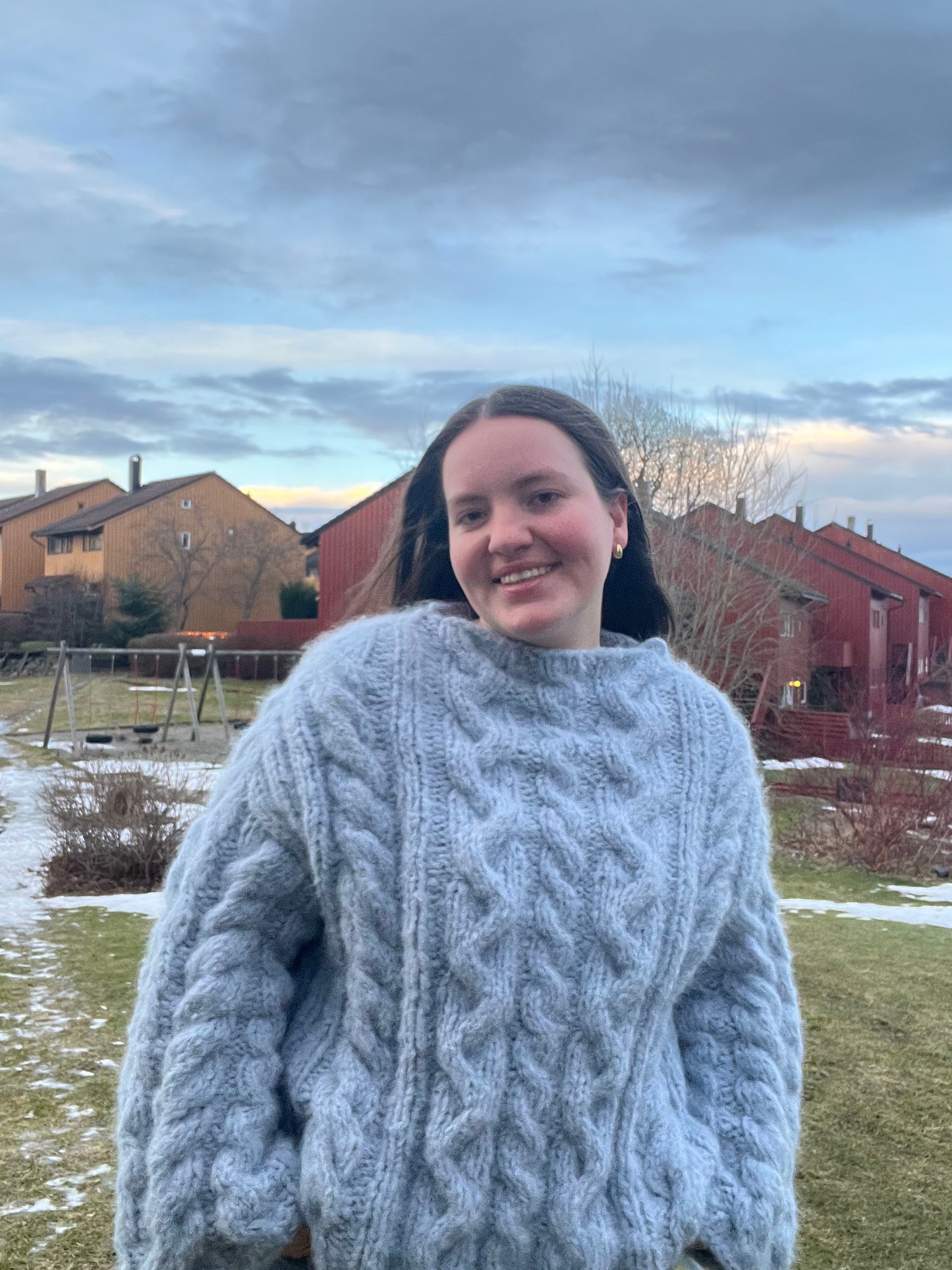 Løkka Sweater - Yarn Kit